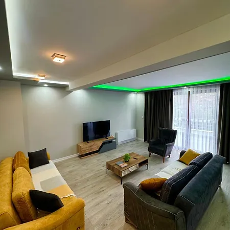 The Hillside 4*
