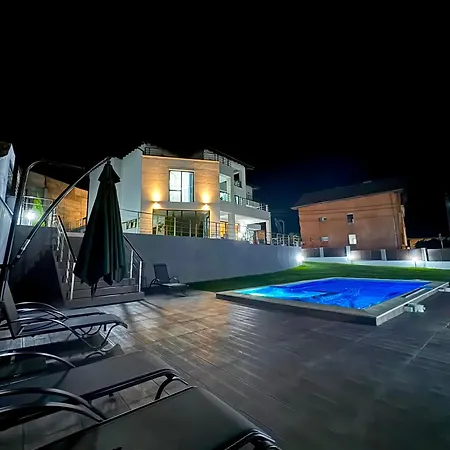 The Hillside 4* אוגניאנובו